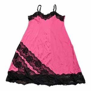70s European Vintage Silky Lace Midi Slip Dress (Pink/Black) Size M/L (EU 44)